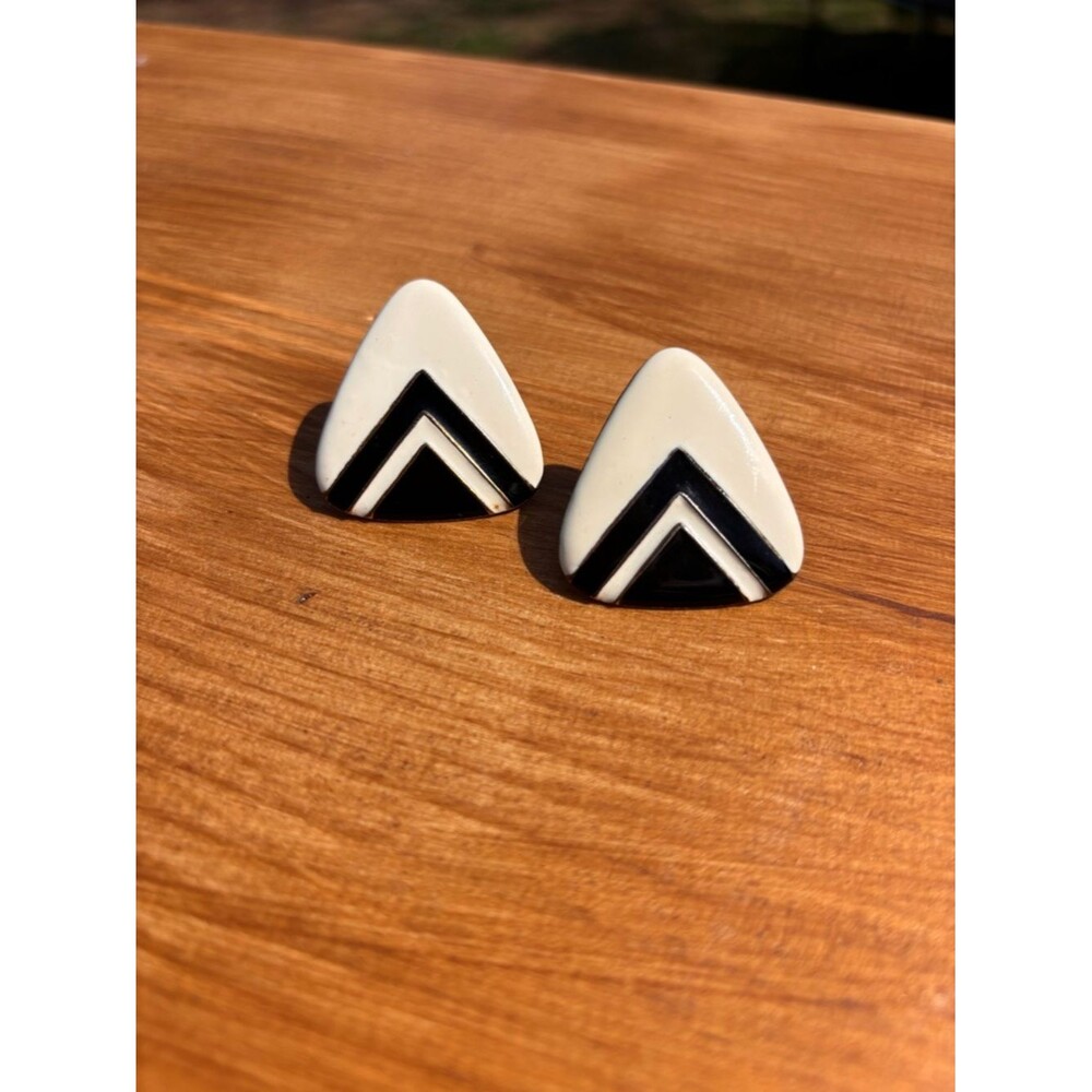 Black and White Geometric Triangle Earrings Vintage Clip on Earrings